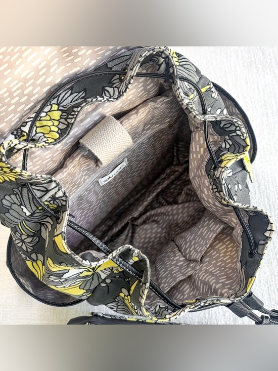Sakroots floral backpack. - Picture 5 of 16